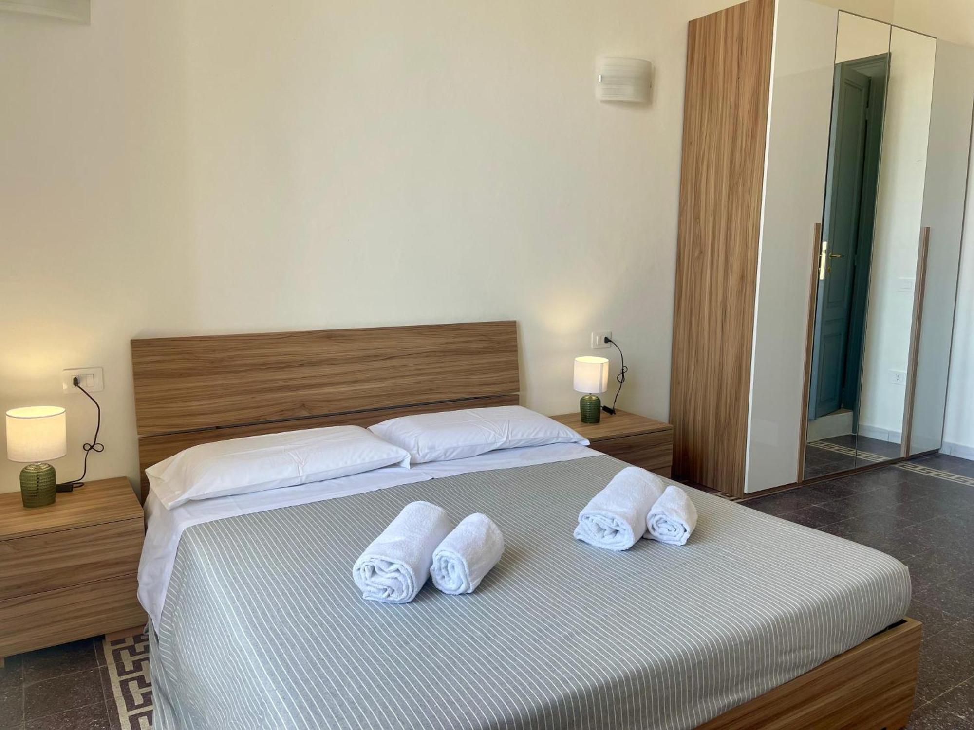 Onlyrooms V - Central & Train Station Κάλιαρι Εξωτερικό φωτογραφία