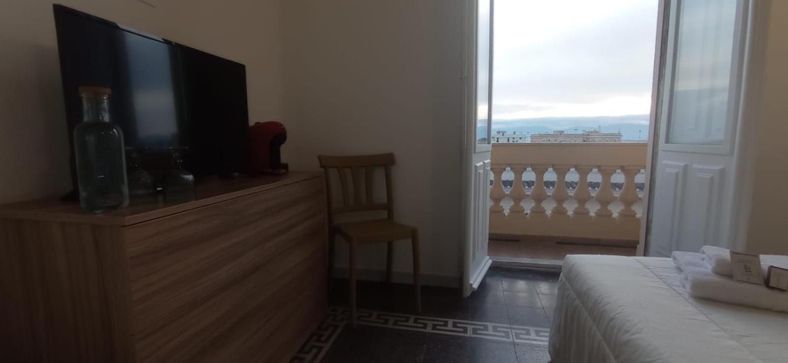 Onlyrooms V - Central & Train Station Κάλιαρι Εξωτερικό φωτογραφία