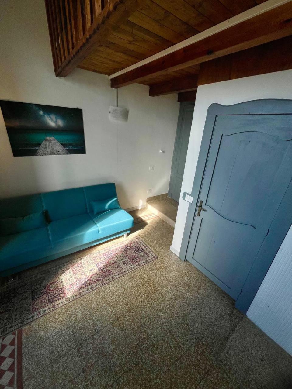 Onlyrooms V - Central & Train Station Κάλιαρι Δωμάτιο φωτογραφία